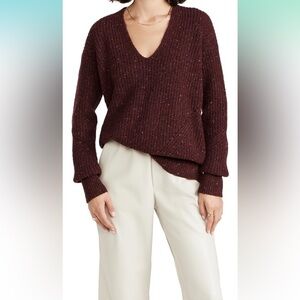 NWT Rag & Bone Donegal Eco Recycled Wool V-Neck Relaxed Fit Sweater Burgundy